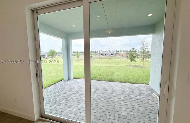 1691 Pelican Post Pl Gallery 2