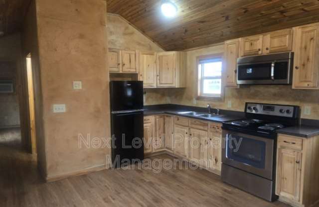 111 East Cottonwood Drive - 6 Gallery 2