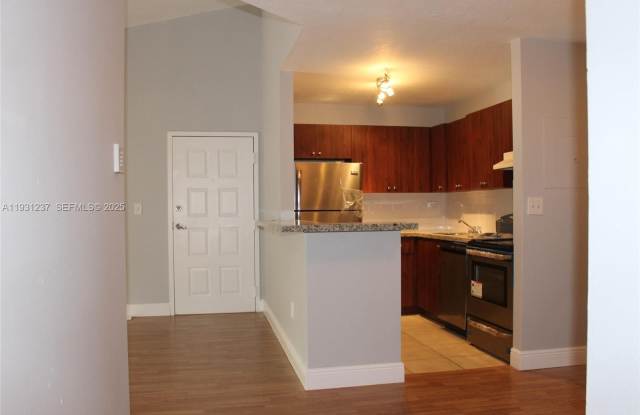 7135 NW 179th St photos photos