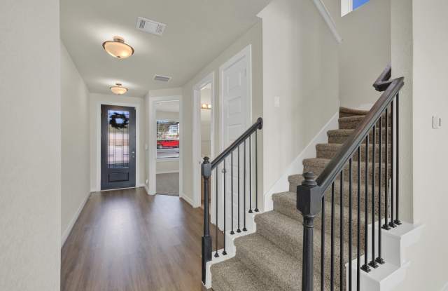 15418 IVORY HLS Gallery 2