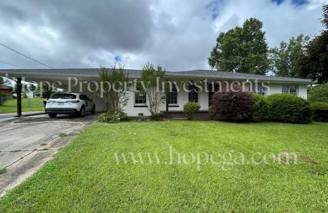 6 Georgian Drive, Newnan Ga Gallery 1