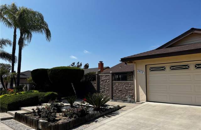29415 Vista Plaza Drive Gallery 2