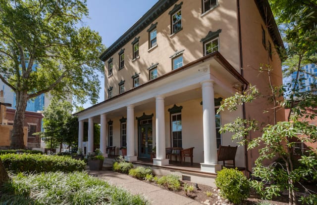 Quaker Court photos photos