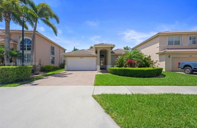 16440 Ruby Lk photos photos