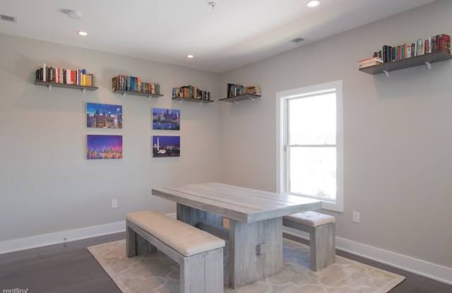 340 Adams St NE Unit 403 Gallery 4