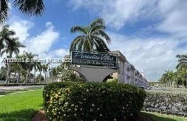 501 Blue Heron Dr photos photos