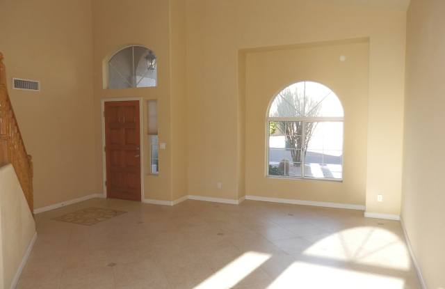 2215 E. Granite View Drive Gallery 3