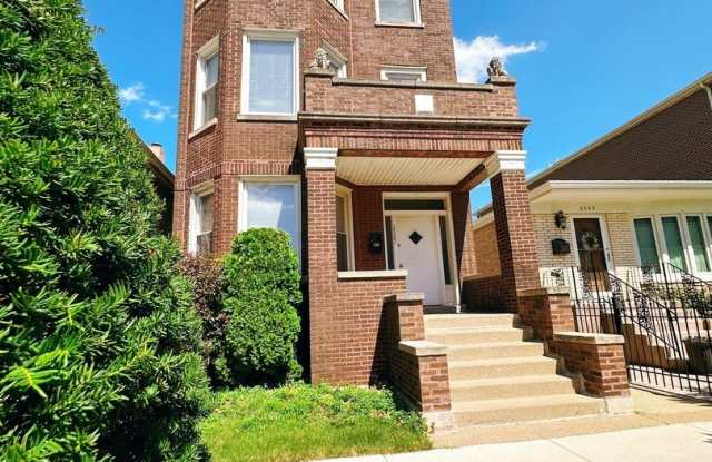 3347 S Emerald Avenue photos photos
