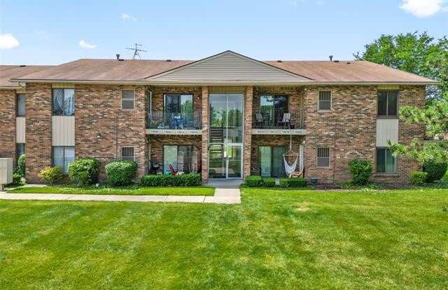 15012 Island Drive photos photos