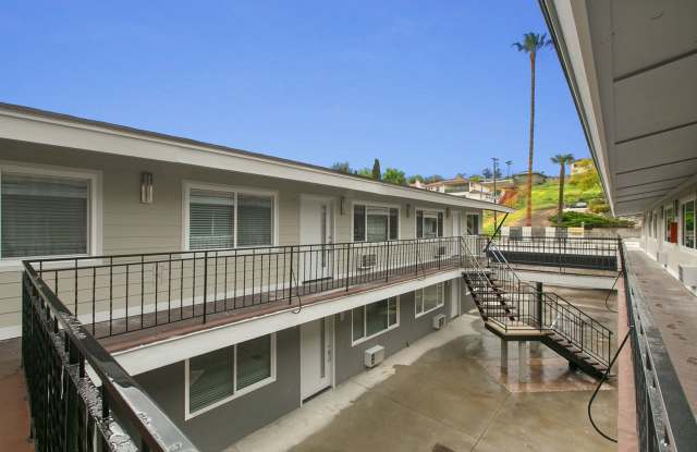 689 Tyrone St photos photos