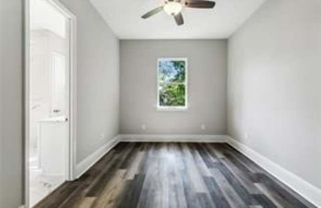 2734 IBERVILLE Street Gallery 4
