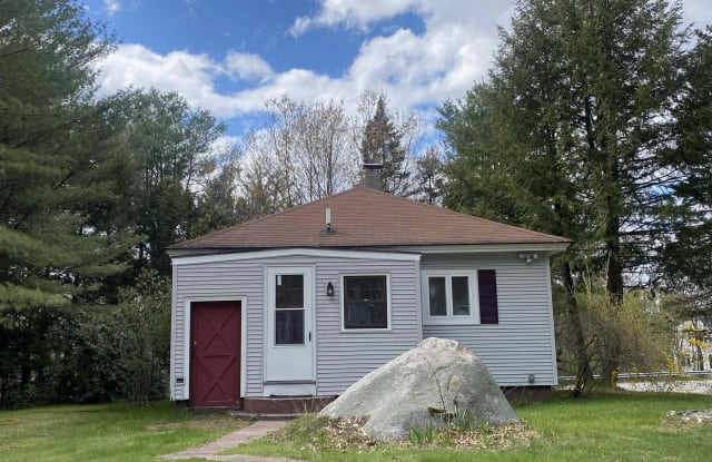 1615 Hooksett Road - 1615 Hooksett Road, Hooksett, NH 03106