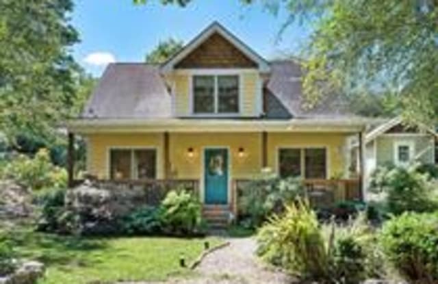 10 Flaxen Lane - 10 Flaxen Lane, Asheville, NC 28803