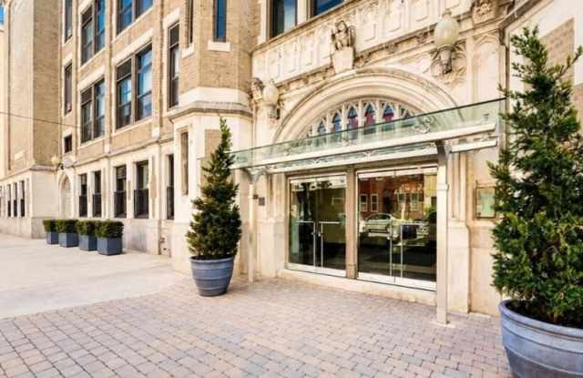 501 ADAMS ST Gallery 1