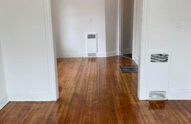 347 3rd St 1F Gallery 4