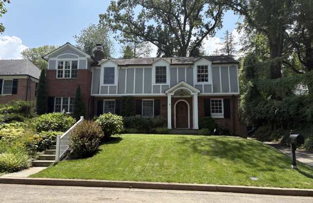 4726 Sedgwick Street Northwest photos photos