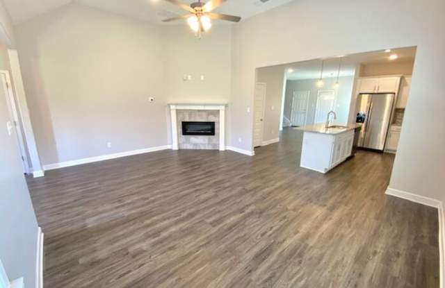 335 Azalea Drive Gallery 2