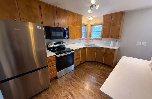Spacious 2 Bedroom, 2 Bath Home with Bonus Space and a Double Car Garage photos photos
