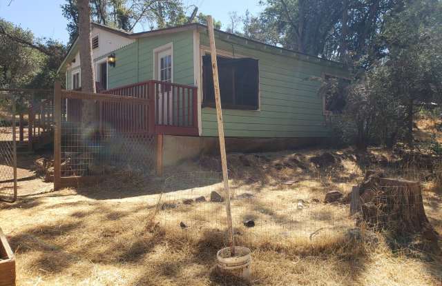 4060arnoldavenue.is4lease.com Gallery 1