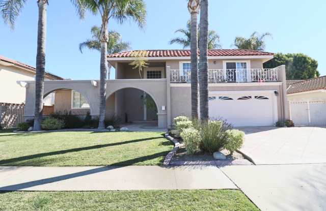 Live in Style in the Heart of Camarillo! photos photos
