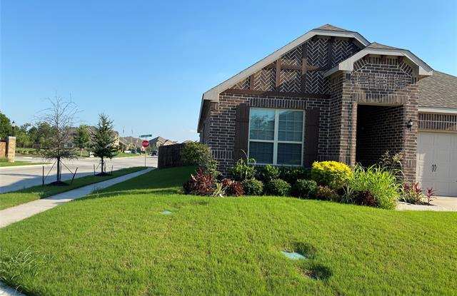 1828 Ranch Trail Road Gallery 2