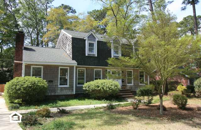 Spacious 5BR/3BA Home on Quiet Cul-de-Sac | Hardwoods, Fireplace & Park-Like Yard photos photos