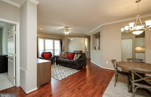 6125 SPRINGWATER PLACE Gallery 4
