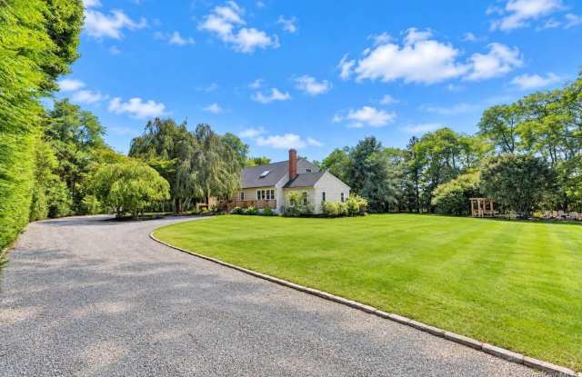 2 Tuckahoe Road Gallery 2