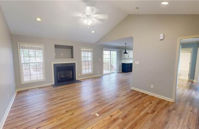 1636 Harper Spring Drive Gallery 3