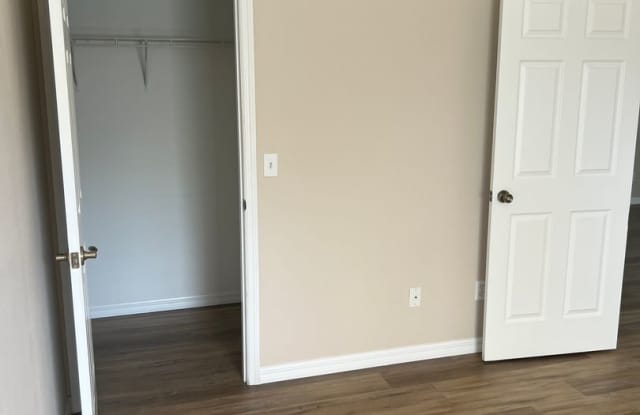 Spacious 3/2 with Attached 2 Car Garage in Deltona Lakes! photos photos