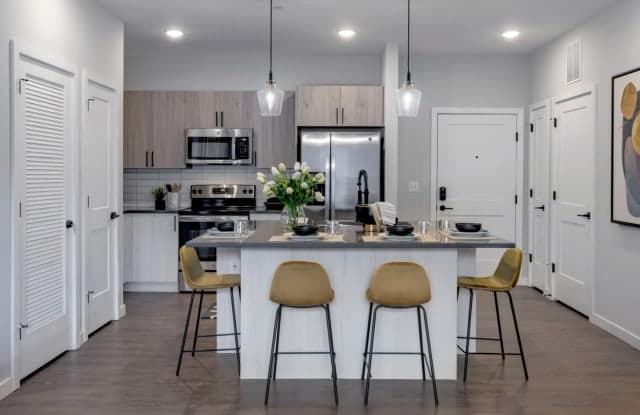 2 Lexington Court Unit C11 Gallery 2