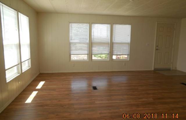 1500 S Columbus Ave #40 - James Miller Gallery 3