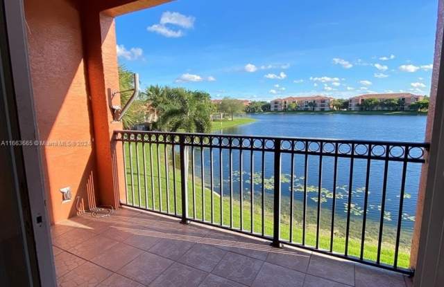 4404 SW 160th Ave - 4404 Southwest 160th Avenue, Miramar, FL 33027