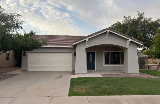Attractive 4 bedroom home Gallery 1