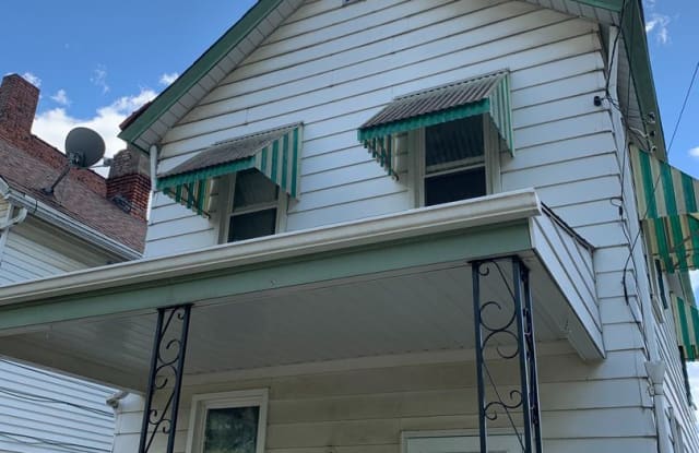 755 Boquet Street - 755 Bouquet Street, McKees Rocks, PA 15136