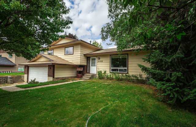 Spacious 3-Bed Home in Hayden Lake with Large Yard  Bonus Rooms photos photos