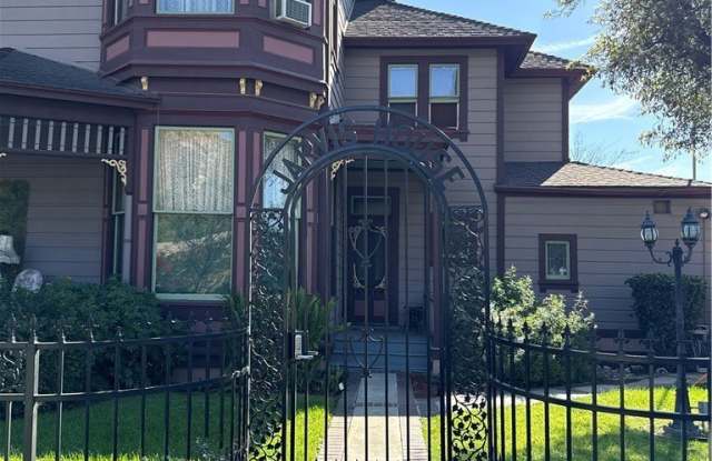 4492 12th photos photos