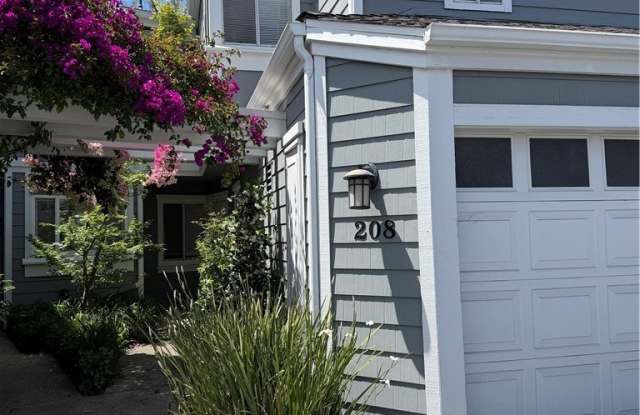 208 Santa Rosa Court photos photos