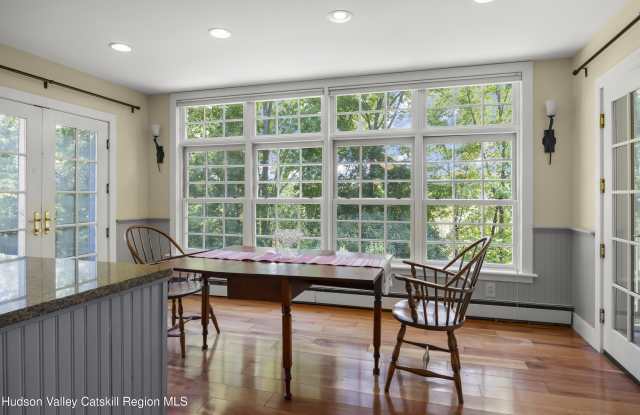 60 Mesick Road Gallery 3