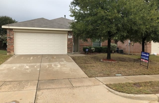 8549 Hawks Nest Drive - 8549 Hawks Nest Drive, Fort Worth, TX 76131