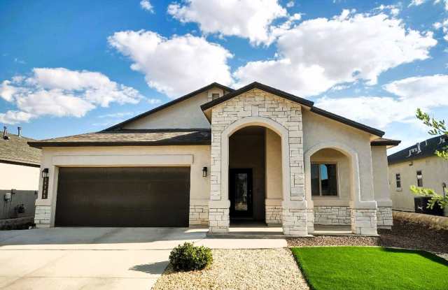 Fabulous Single Level Eastside Home With Refrigerated Air Located In Quiet Neighborhood Gallery 1