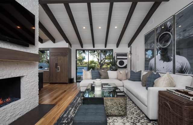 8326 E LA SENDA Drive Gallery 4