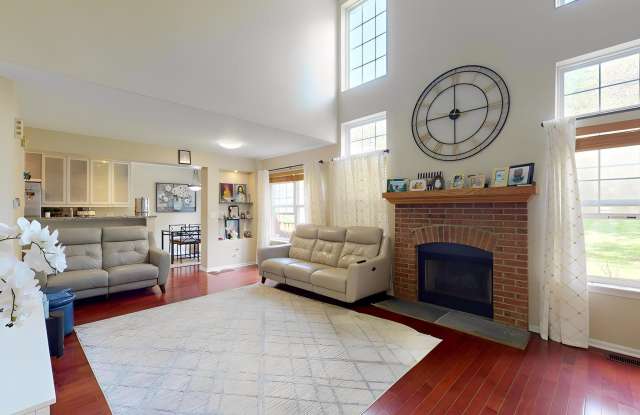 2890 Ashling Court Gallery 4