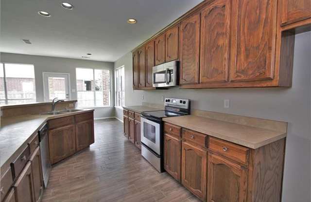 828 Pebblecreek Drive Gallery 4
