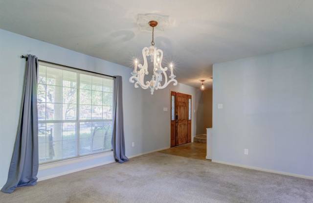 4207 Royal Manor Drive Gallery 3