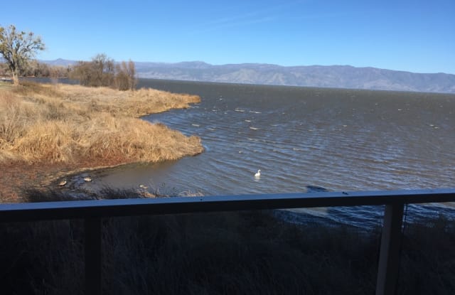 10 Royale Ave Apt 25 - 10 Royale Avenue, Lakeport, CA 95453