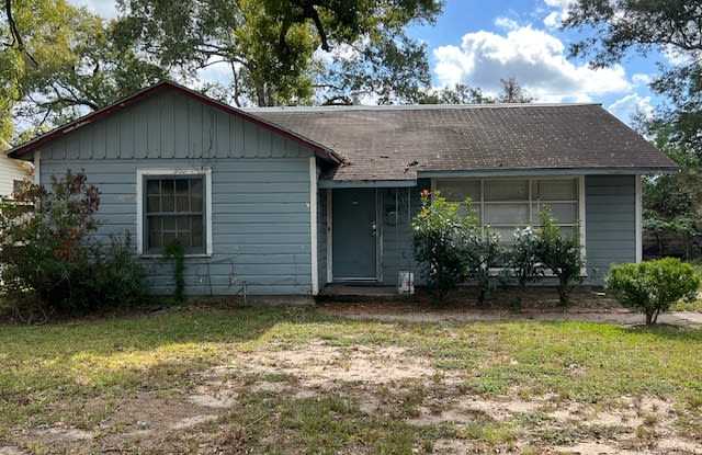 2425 North Lynwood Drive - 2425 North Lynwood Drive, Beaumont, TX 77703