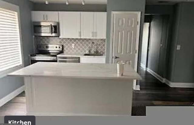 5230 BREEZY POINT Road unit: 202 photos photos