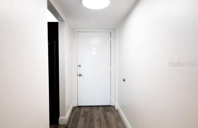 7401 Bay Island Drive South Gallery 3