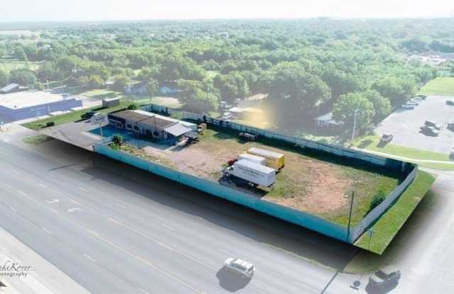 1699 N Treadaway Boulevard photos photos